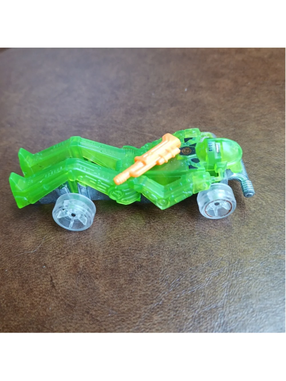 VTG 1989 Hot Wheels Street Beasts Zombot Green Orange Robot Transformer Type